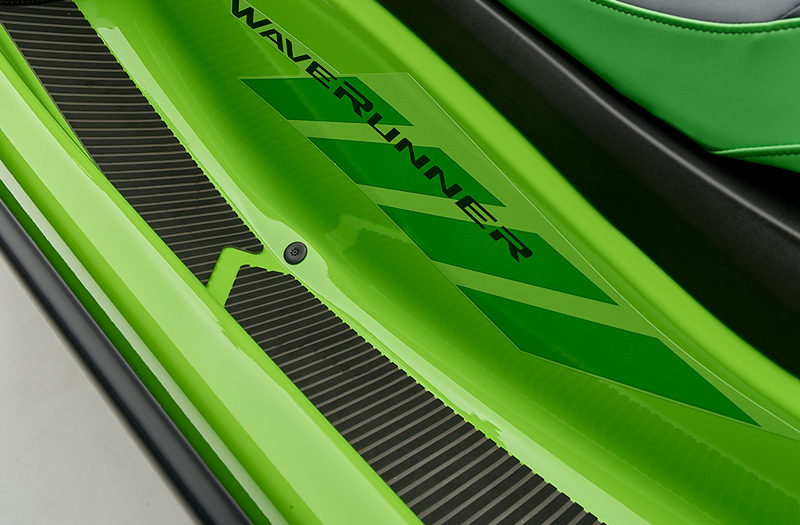 VX Cruiser HO 2023 F4